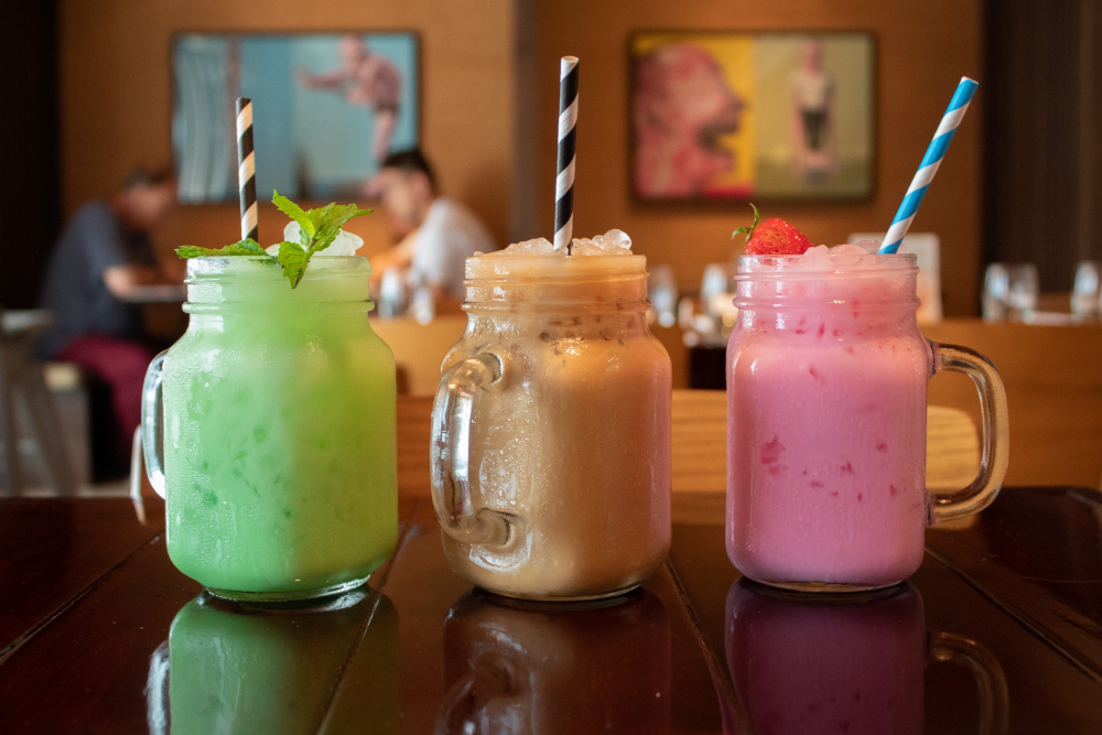 Minuman manis tinggi kalori tidak baik untuk kesehatan.
