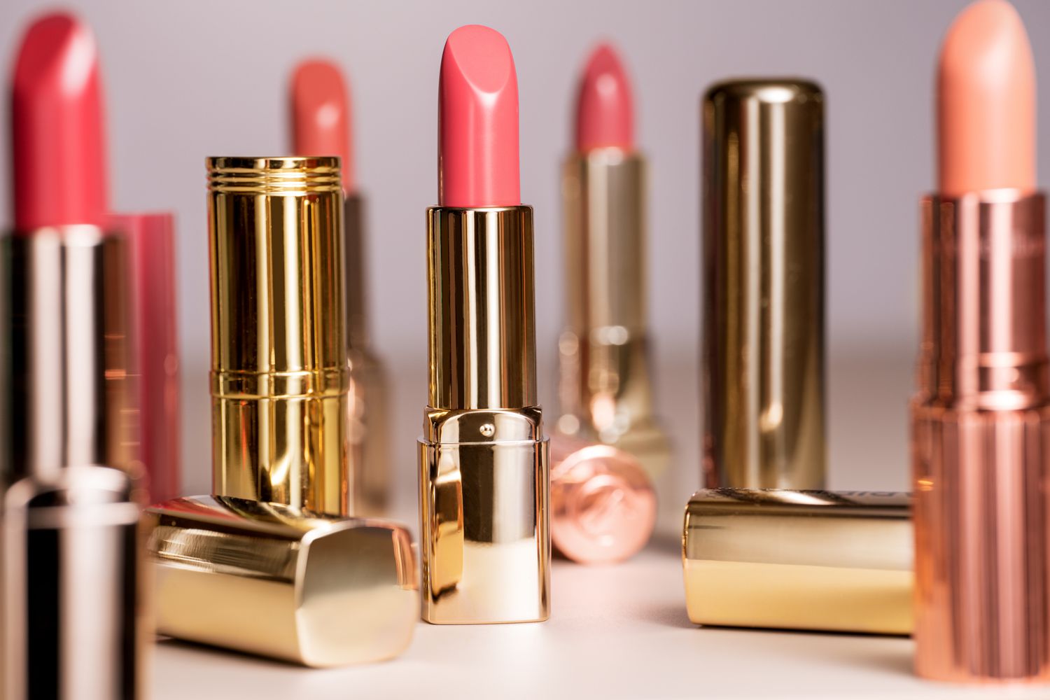 ILUSTRASI lipstick.