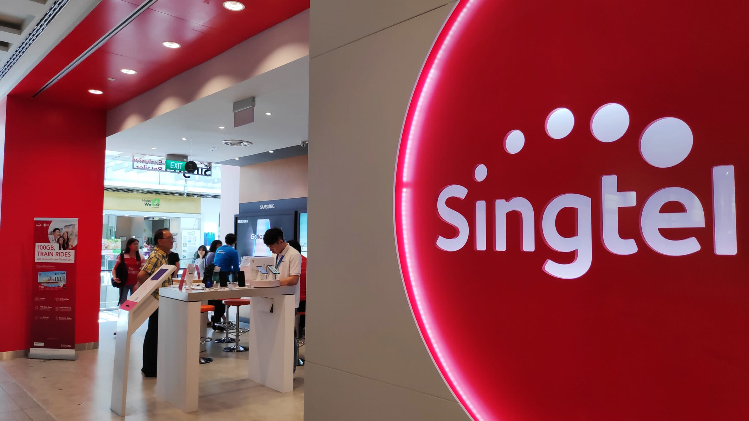 ILUSTRASI layanan Singtel di Singapura. F Shutterstock via Financial Horse