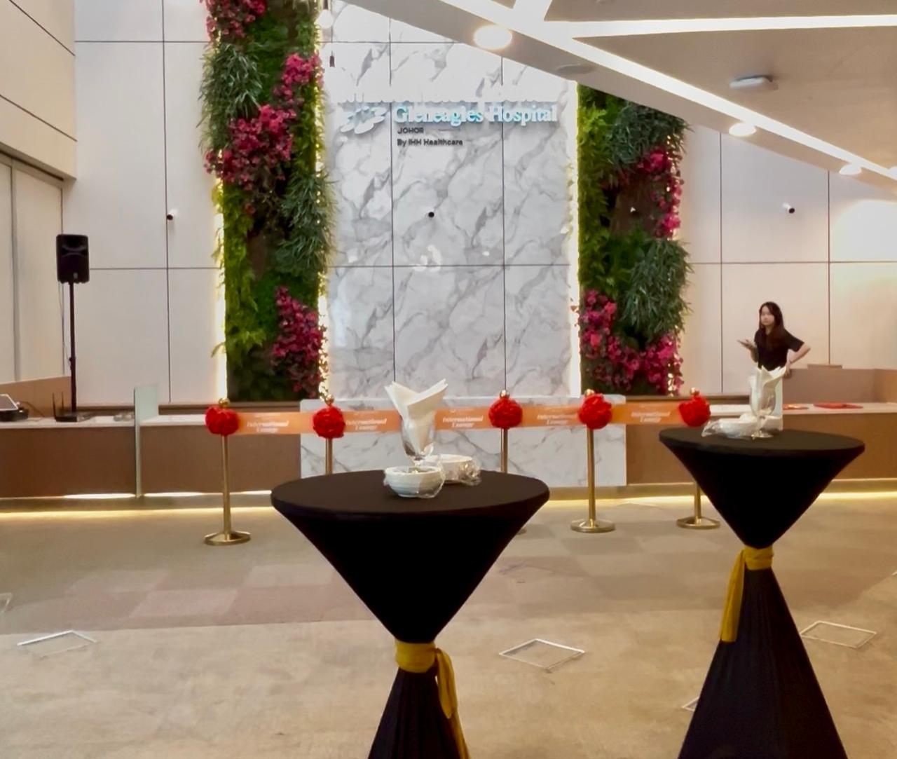 RUANG layanan International Lounge, Gleneagles Hospital Johor di Medini, Johor Bahru, Malaysia.