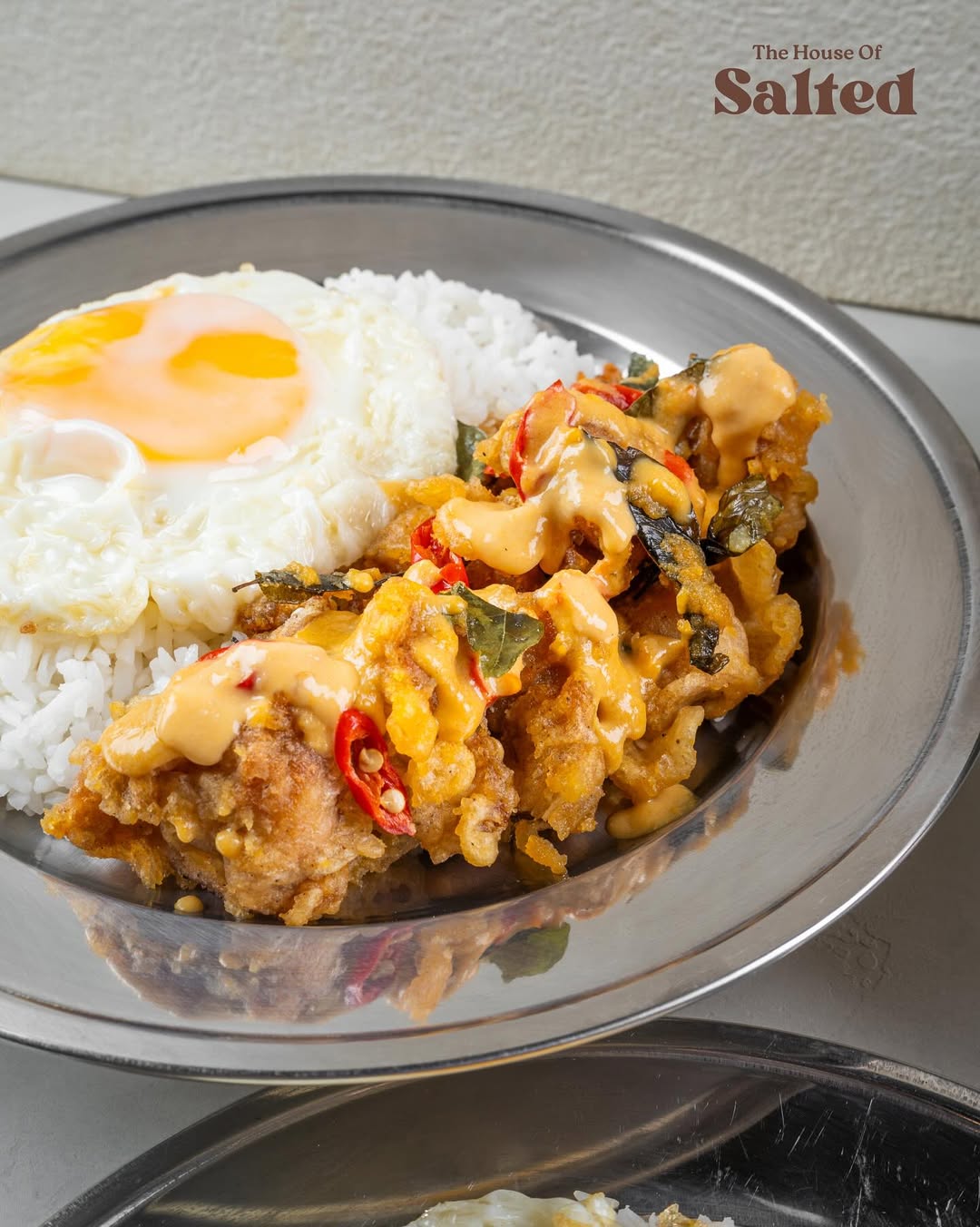 Salted egg menjadi kuliner populer di Kota Batam.