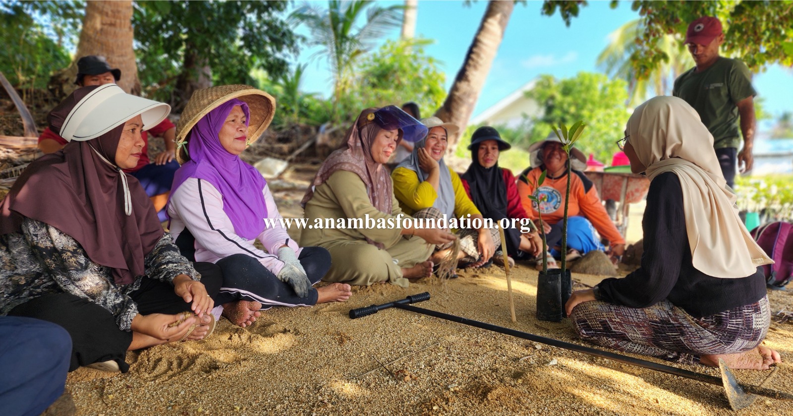 Workshop ekosistem blue carbon mangrove dan pengarahan penanaman bibit mangrove.F.  Anambas Foundation