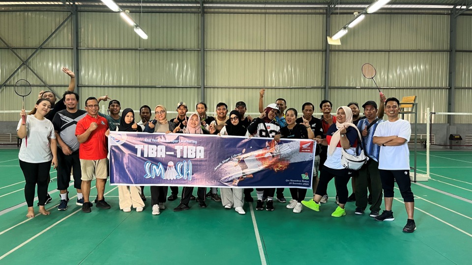 TIBA-tiba Smash, turnamen persahabatan antar Honda dengan Media di Kepri.