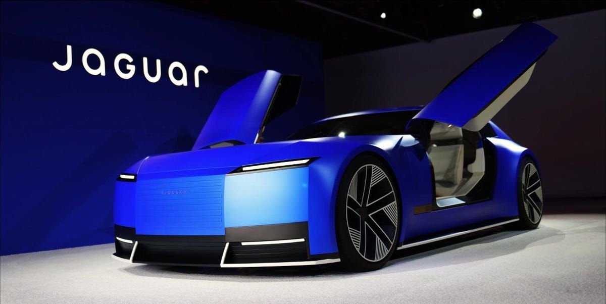 Jaguar bantah mundur dari strategi All Electric.