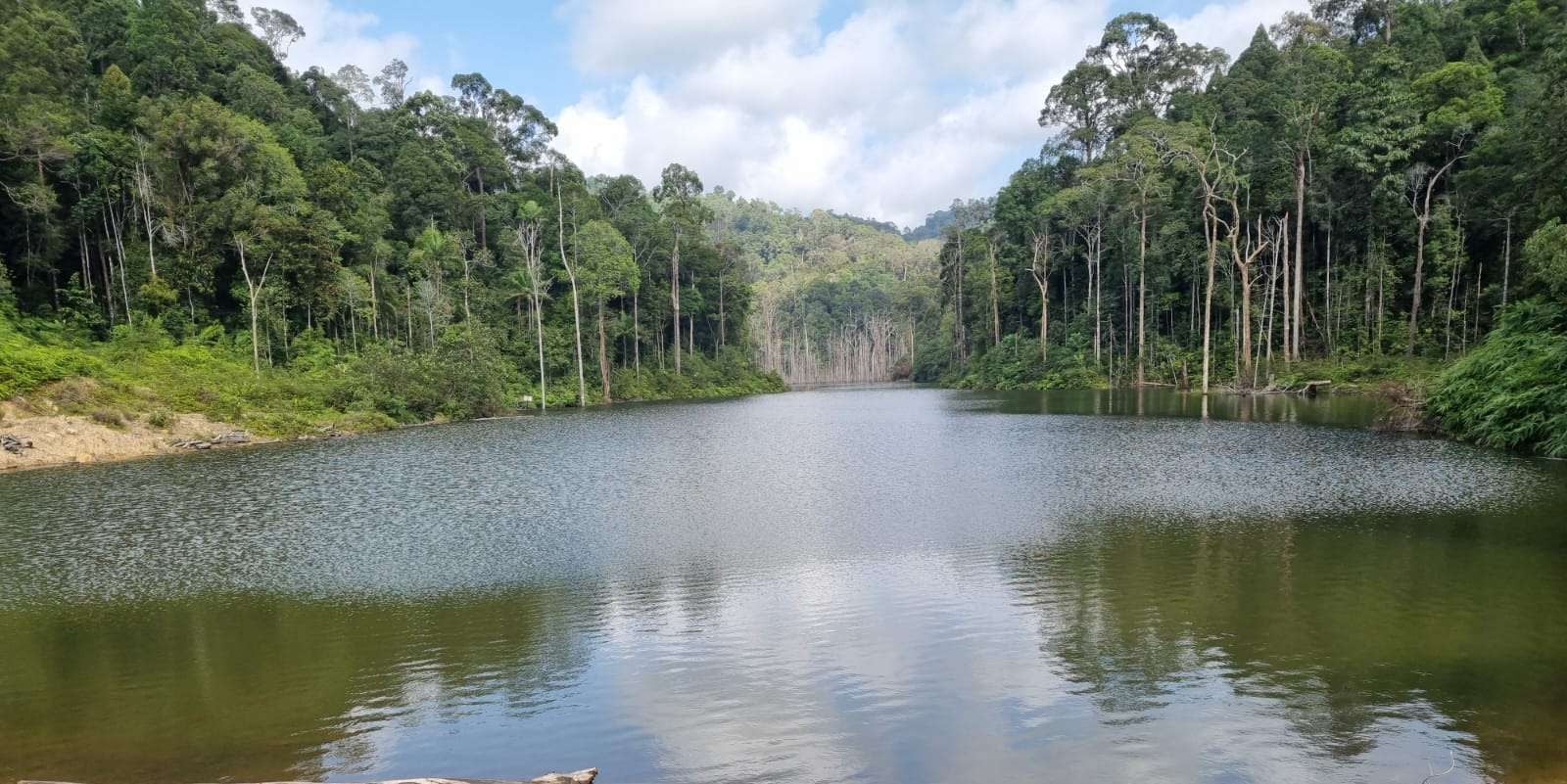 WADUK Gemuruh milik PDAM Tirta Lingga saat belum mengalami penyusutan. F. Wandy untuk BATAM POS