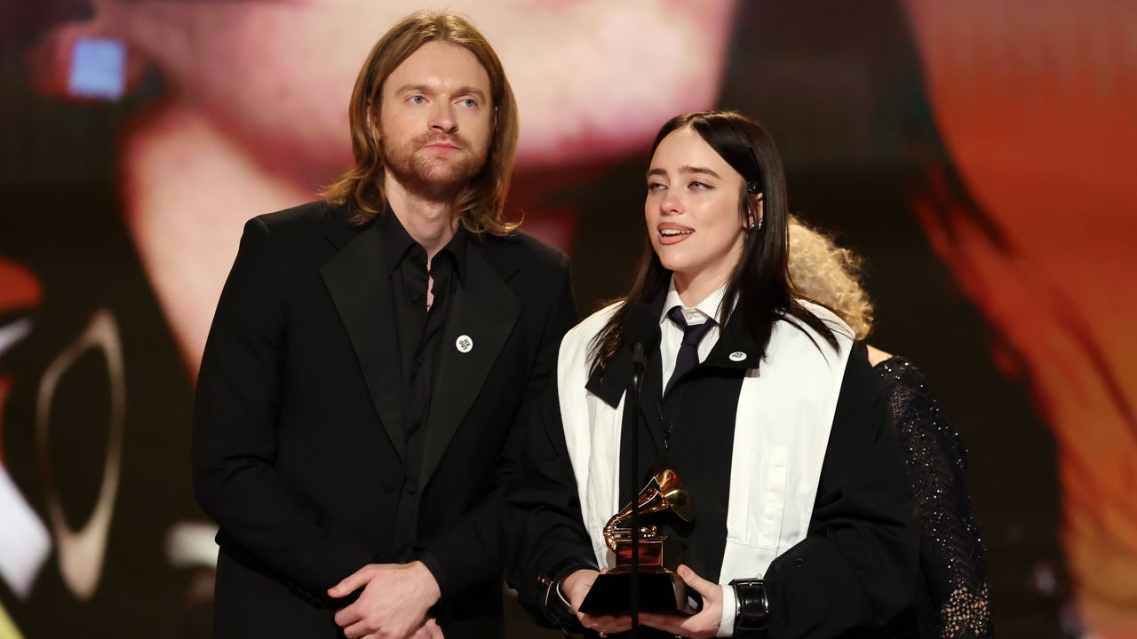 Billie Eilish memenangkan Song of the Year di Grammy 2026.