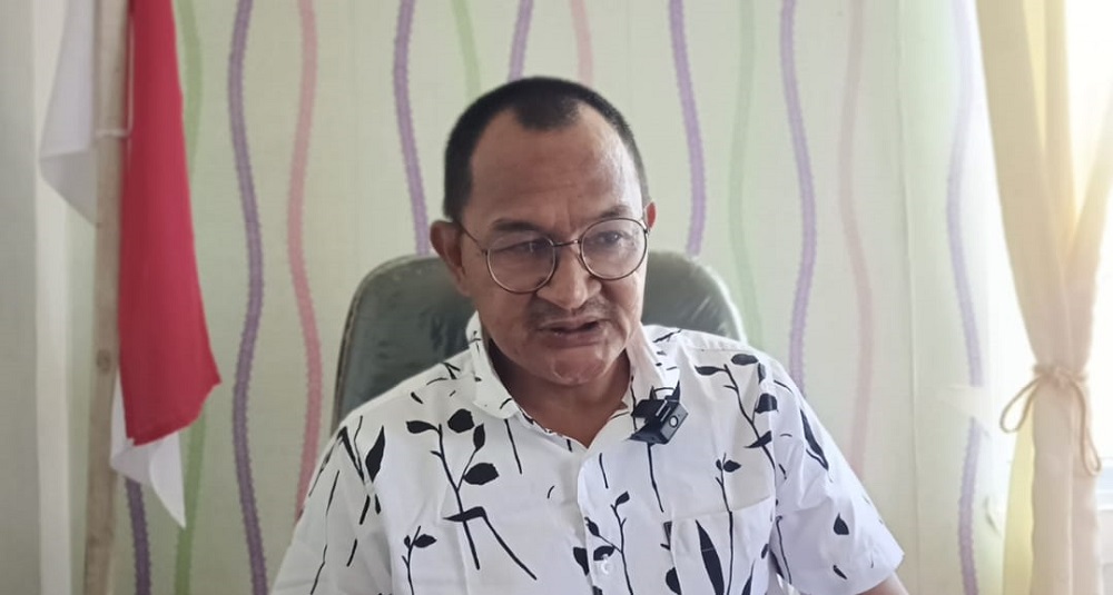 Kepala Desa Marok Kecil, Rusdi. F. Vatawari/Batam Pos