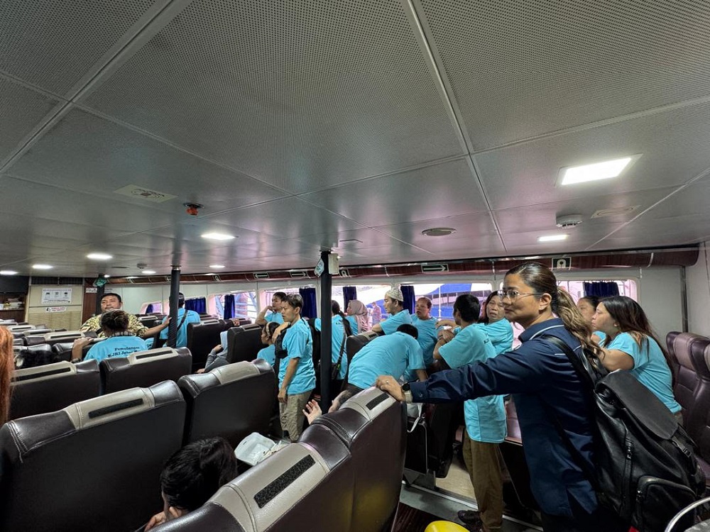 Sebanyak 148 Warga Negara Indonesia/Pekerja Migran Indonesia (WNI/PMI) dipulangkan dari Malaysia ke Batam, Kepulauan Riau, Jumat (13/2). F. Istimewa