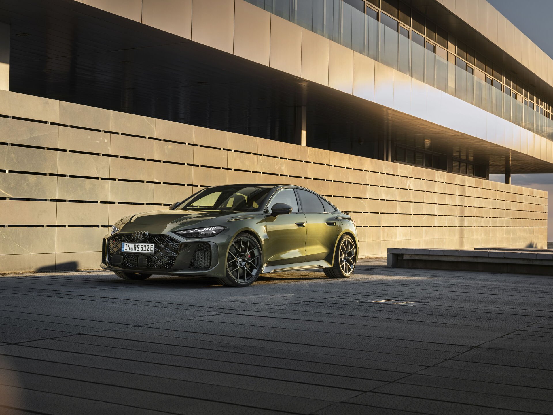 Audi resmi mendebutkan RS 5.