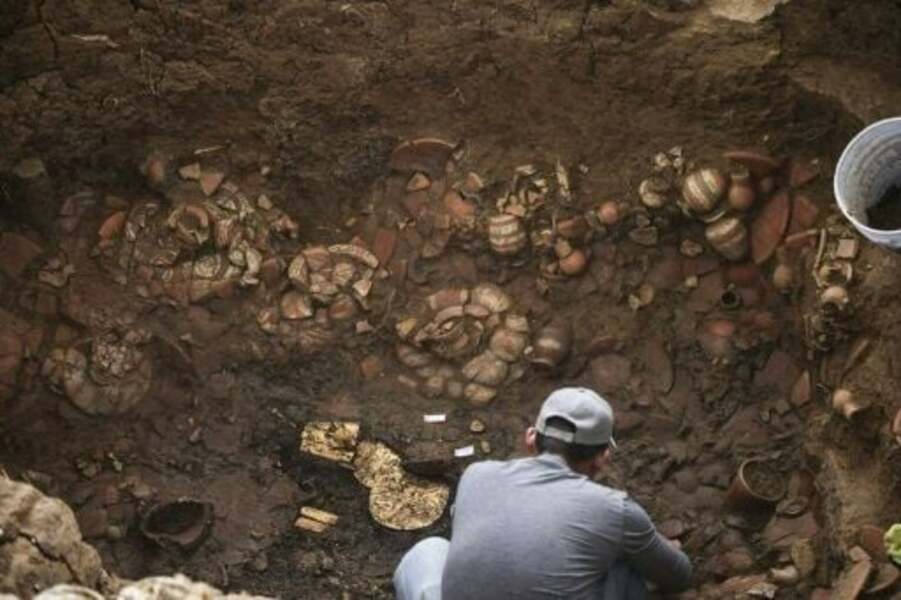 Penemuan makam di Panama.