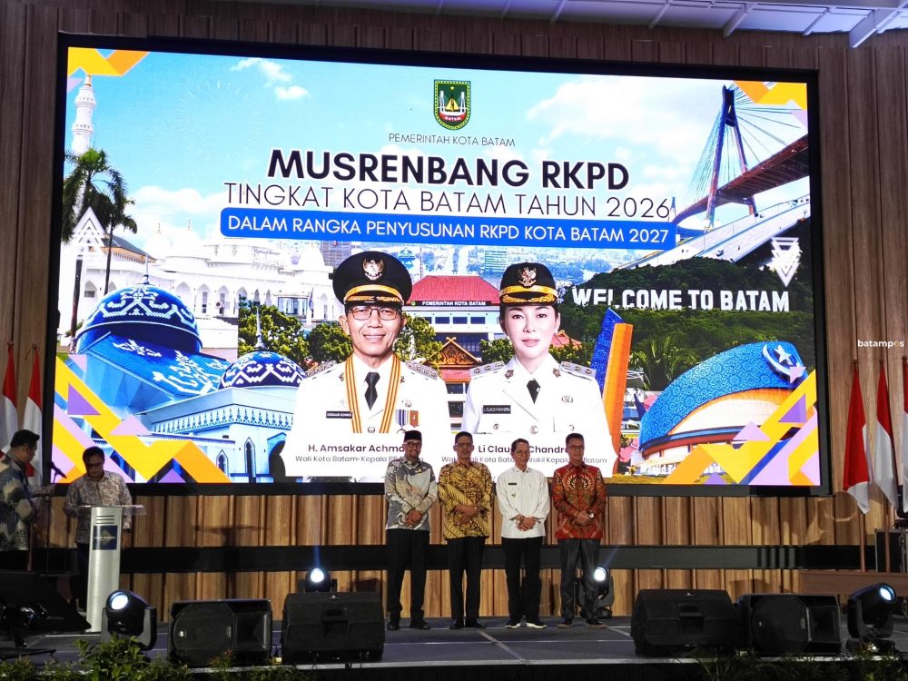 Musrenbang RKPD tingkat Kota Batam Tahun 2026 dalam rangka penyusunan RKPD Tahun 2027 di Hotel Grand Mercure, Batam Center, Kamis (5/3). 