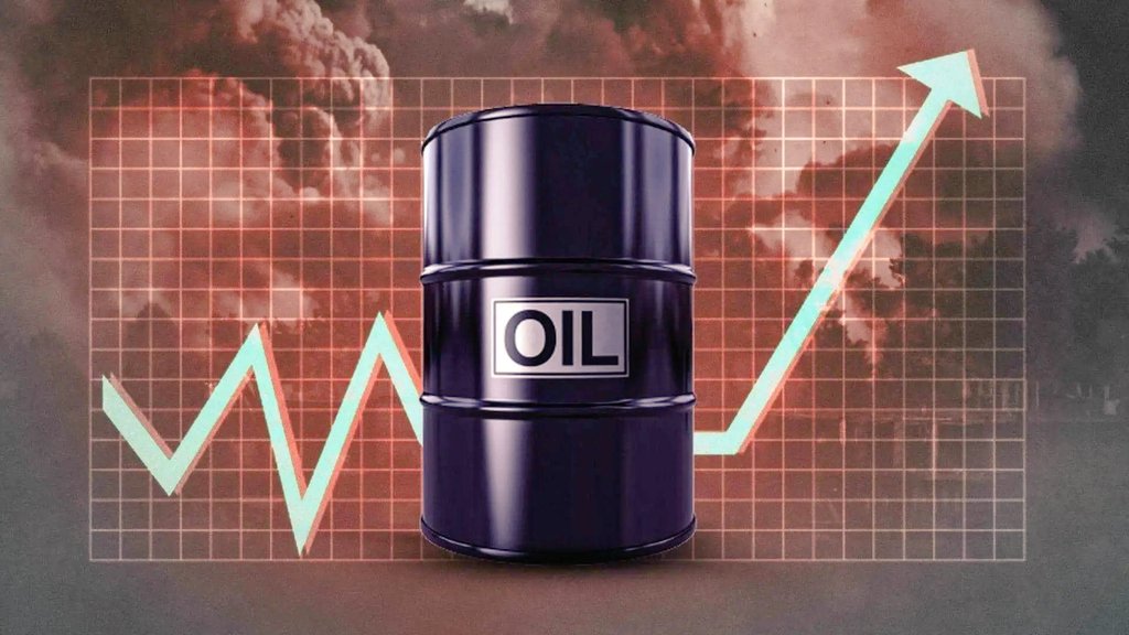 Harga minyak dunia naik drastis.
