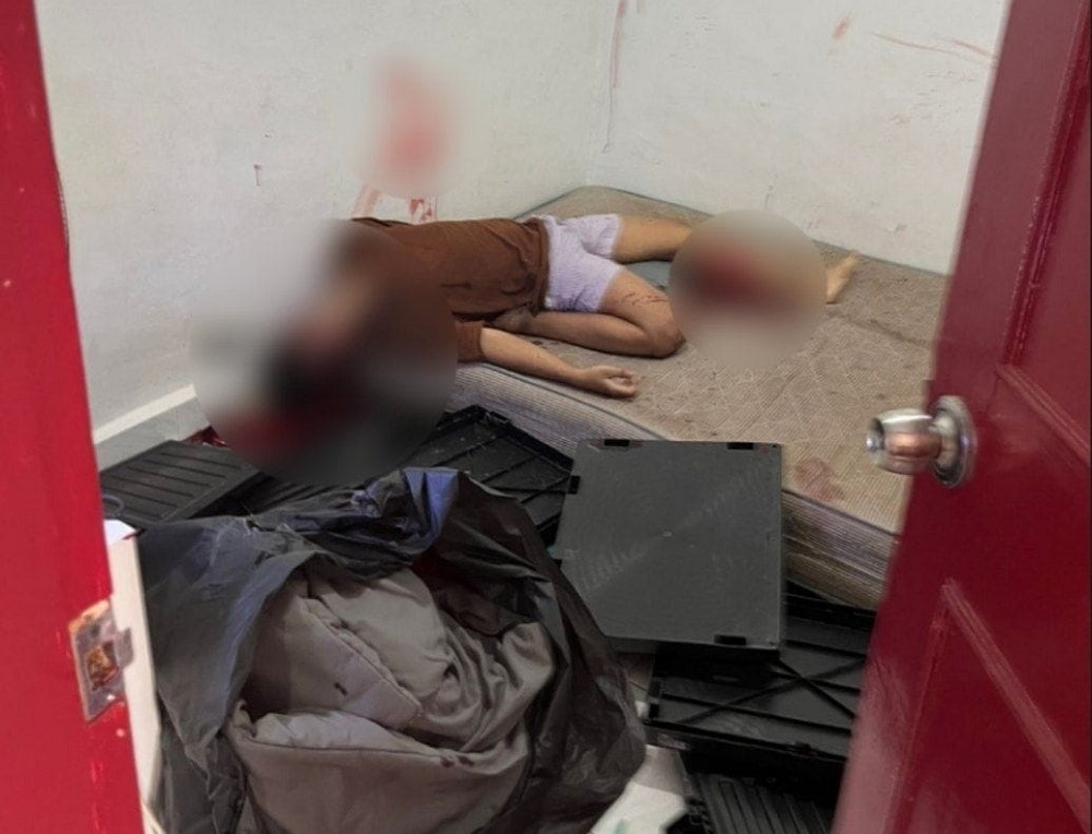 Seorang pemuda ditemukan tewas dengan pisau tertancap di kepala di kamar kos kawasan Nongsa Batam. Polisi telah mengamankan terduga pelaku dan masih menyelidiki motif kejadian. F. Istimewa