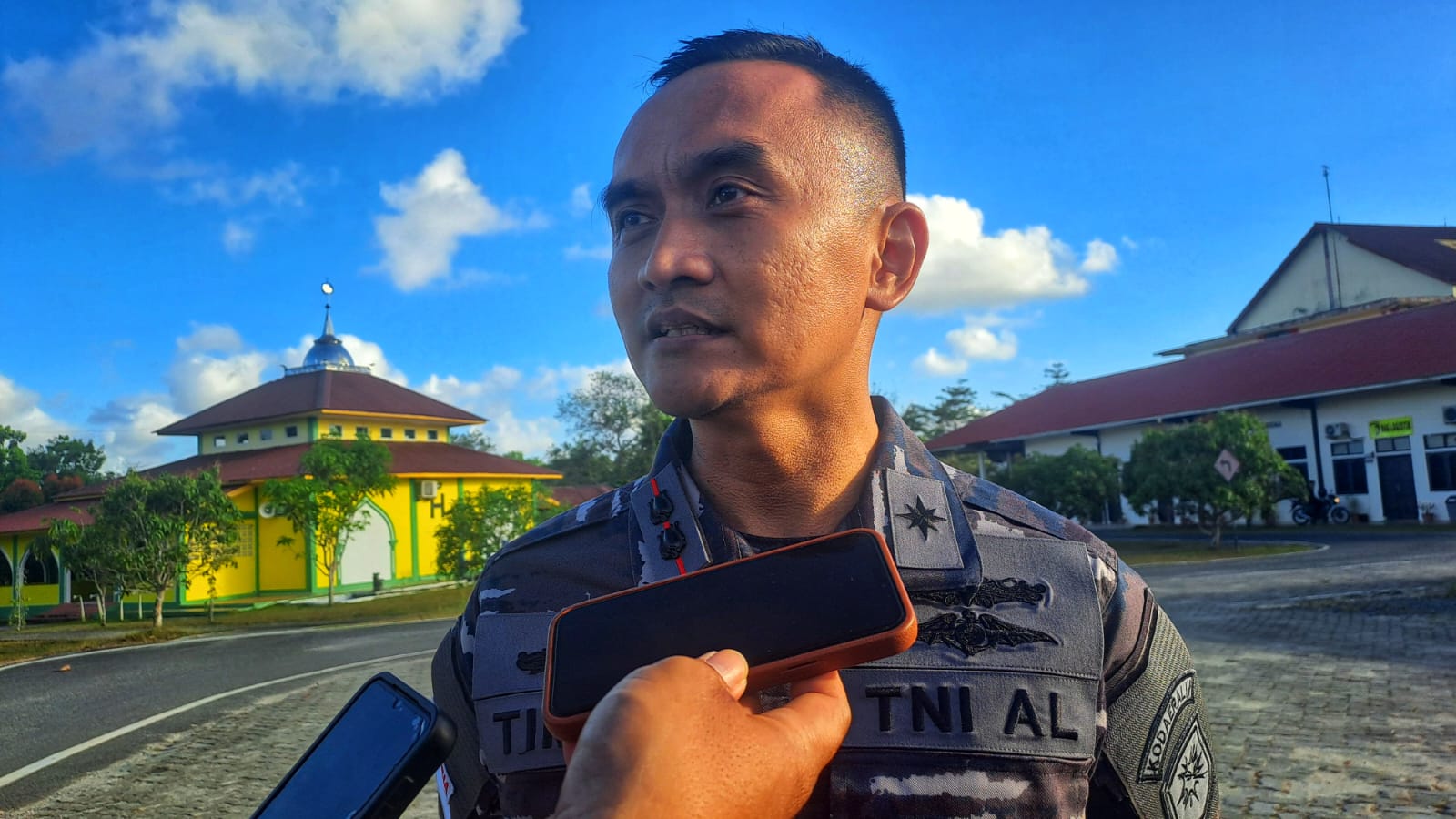 Komandan Lanal Bintan, Letkol Laut (P) Wityuda Timortimur Suratmono. F.Slamet Nofasusanto/Batam Pos