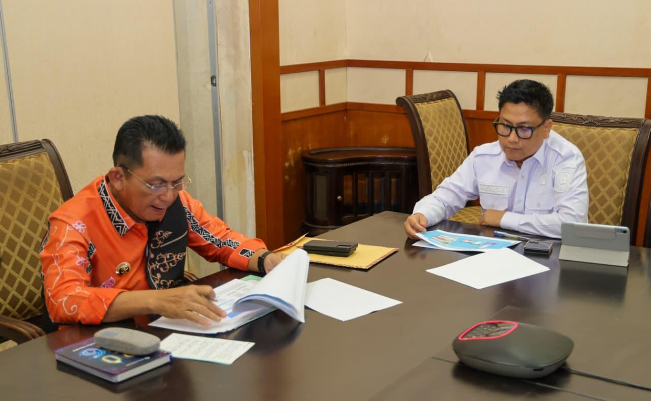 Gubernur Ansar saat menjadi narasumber dalam webinar Tourism Under Fire, Senin (16/3). F. Diskominfo Kepri untuk Batam Pos