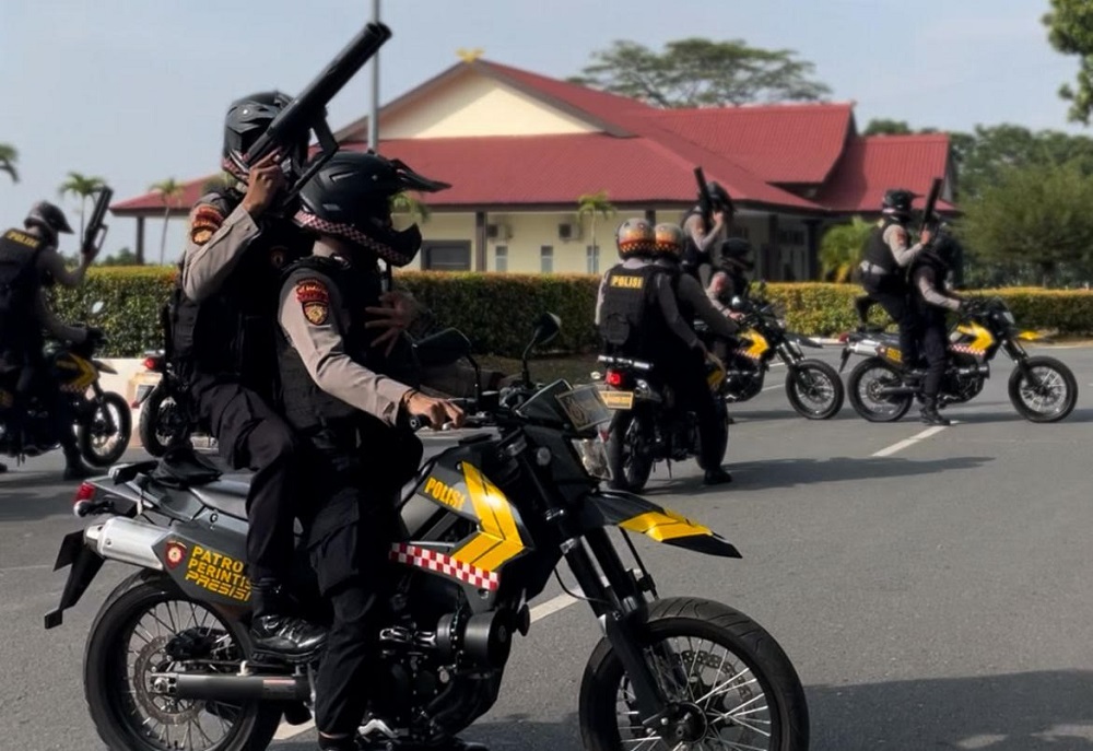 Sejumlah personel Polda Kepri menggelar latihan kemampuan, antisipasi kejahatan jalanan dan lainnya. F. Istimewa  