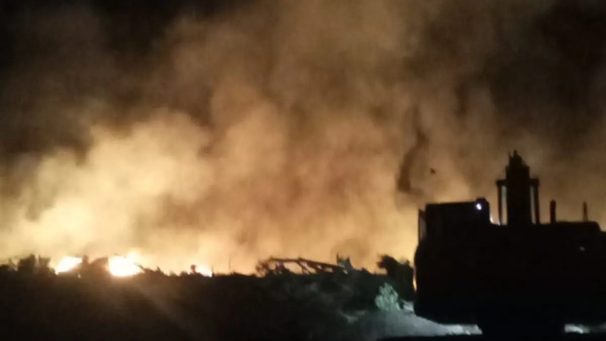 LAHAN perkebunan sawit yang terbakar di Desa Limbung, Kecamatan Lingga Utara, Kabupaten Lingga. F. Vatawari/BATAM POS