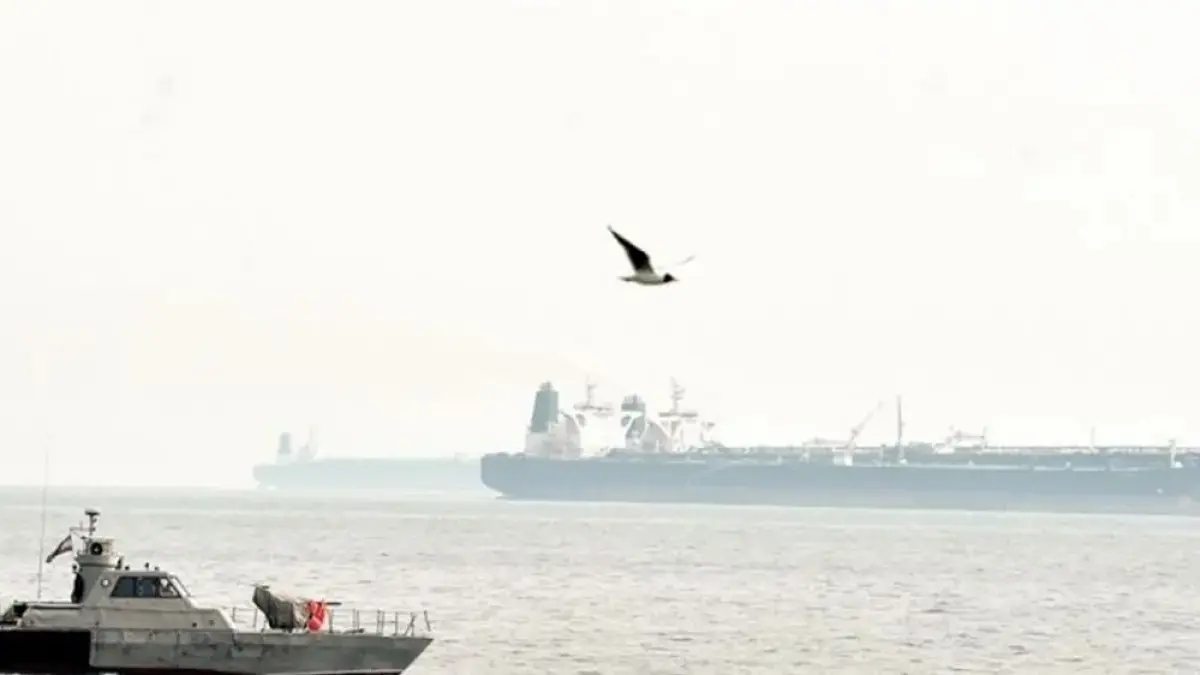 Sekitar 1.900 kapal komersial tertahan di kawasan Selat Hormuz, terutama di Teluk Persia, sejak Amerika Serikat (AS) dan Israel menyerang Iran pada 28 Februari 2026. F. Dok. JawaPos.com