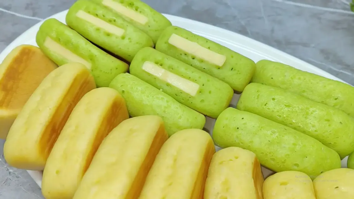 Kue pukis menjadi jajanan tradisional terkenal di Kota Batam. (Tangkapan layar YouTube@crcook6871)