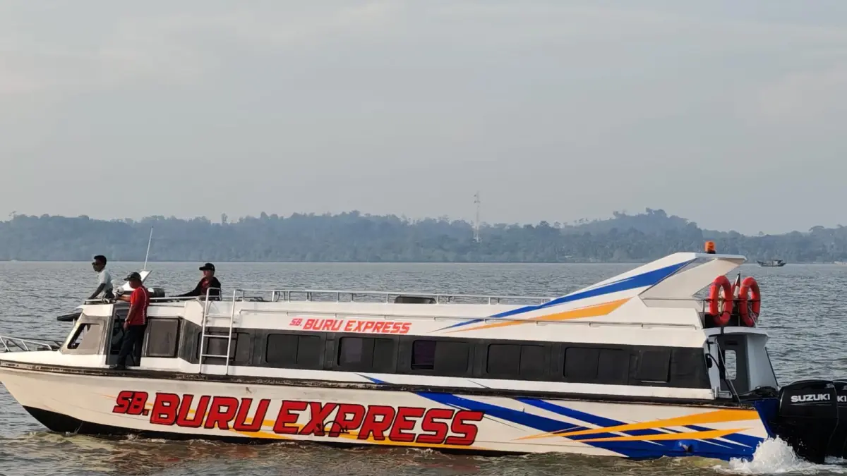 Speredboat masih menjadi sarana angkutan penumpang antar pulau di Kabupaten Karimun. F. Sandi Pramosinto/Batam Pos