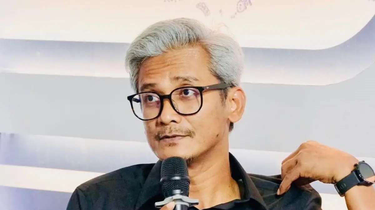 Ketua Ikatan Sarjana Ekonomi (ISEI) Cabang Batam, Suyono Saputra . F. M. Sya