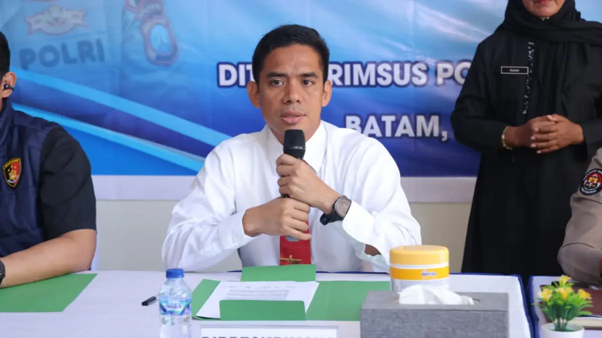 Direktur Reserse Kriminal Khusus (Dirkrimsus) Polda Kepri, Kombes Pol Silvester Simamora. F Cecep Mulyana/Batam Pos