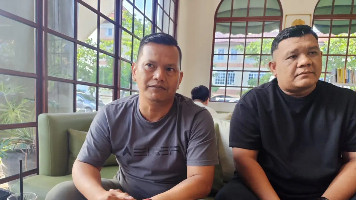 KETUA PASI Tanjungpinang, Ade Noverwin (Kiri). F. Mohamad Ismail/Batam Pos