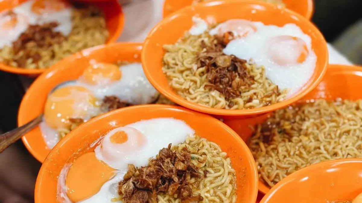 Kuliner malam di Kota Batam. (instagram.com/warkop_agamhappy/)