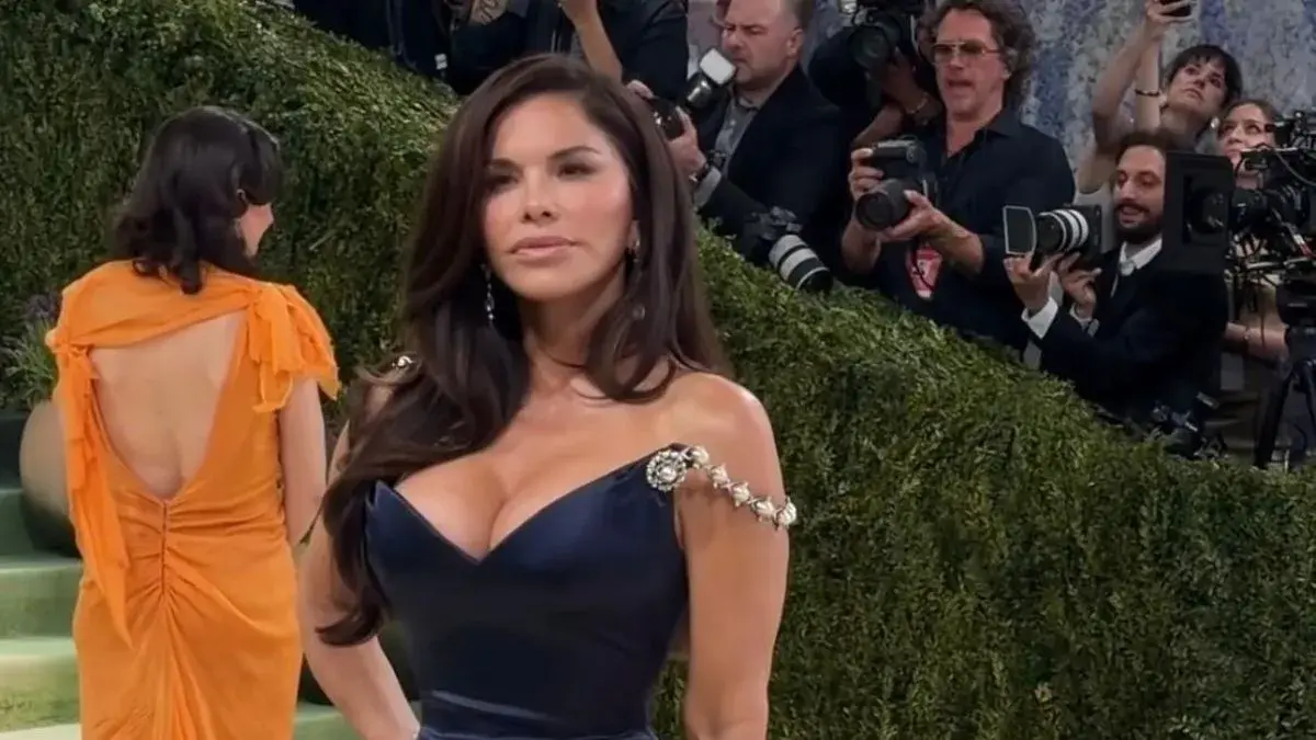Lauren Sánchez hadiri Met Gala 2026 tanpa Jeff Bezos Figur publik Lauren Sánchez tampil di Met Gala 2026. (Tangkapan layar Instagram @voguemagazine)
