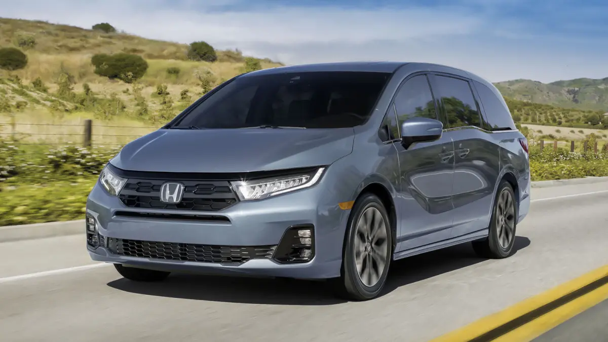 Honda membatalkan beberapa model mobil baru hingga 2030. (x.com/spinefoot1)