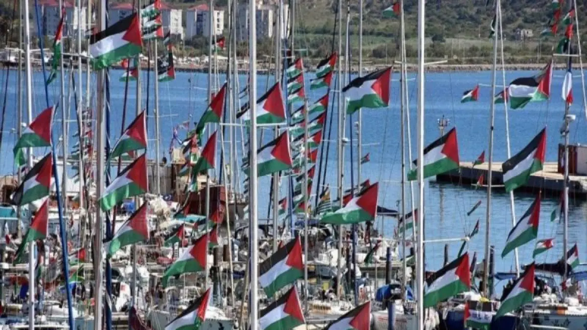 Ilustrasi. Kapal-kapal dari "Global Sumud Flotilla 2026 Spring Mission," yang bertujuan untuk menembus blokade Israel di Gaza dan mengirimkan bantuan kemanusiaan, berangkat dari marina di Augusta di pulau Sisilia, Italia, pada 26 April 2026. (ANTARA/Barış Seçkin - Anadolu Agency/pri)