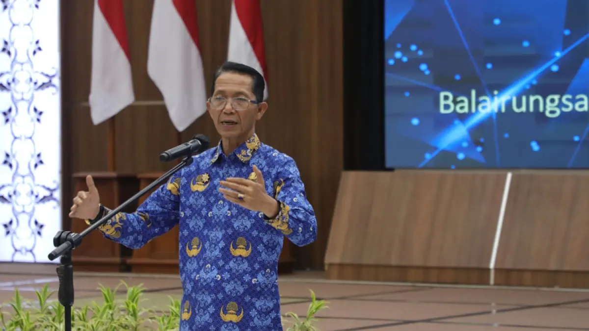 Wali Kota Batam, Amsakar Achmad
