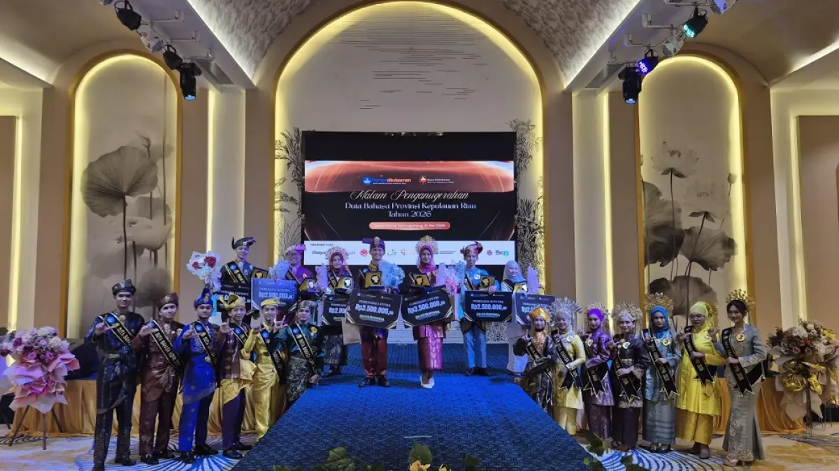 Duta Bahasa Kepri 2026 telah dinobatkan dan akan mengikuti pemilihan duta bahasa Nasional di Jakarta. F. Ikadubes untuk Batam Pos
