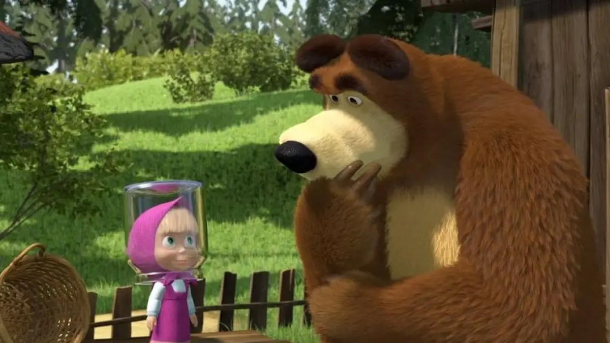Kartun Masha and the Bear. (x.com/violett_1p)