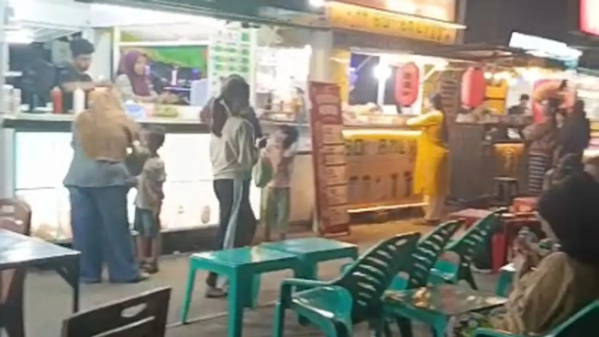Geliat usaha mikro kecil dan menengah (UMKM) di kawasan Batuaji dan Sagulung, Kota Batam.  F. Eusebius ? Batam Pos