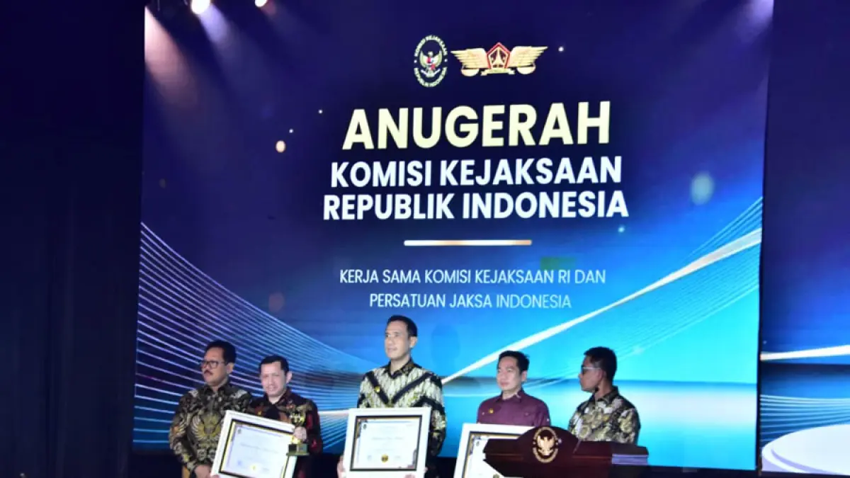 Anugerah Komisi Kejaksaan Republik Indonesia Nomor B-9/ANUGERAH/KK/05/2026 diselenggarakan Komisi Kejaksaan Republik Indonesia bekerja sama dengan Persatuan Jaksa Indonesia.