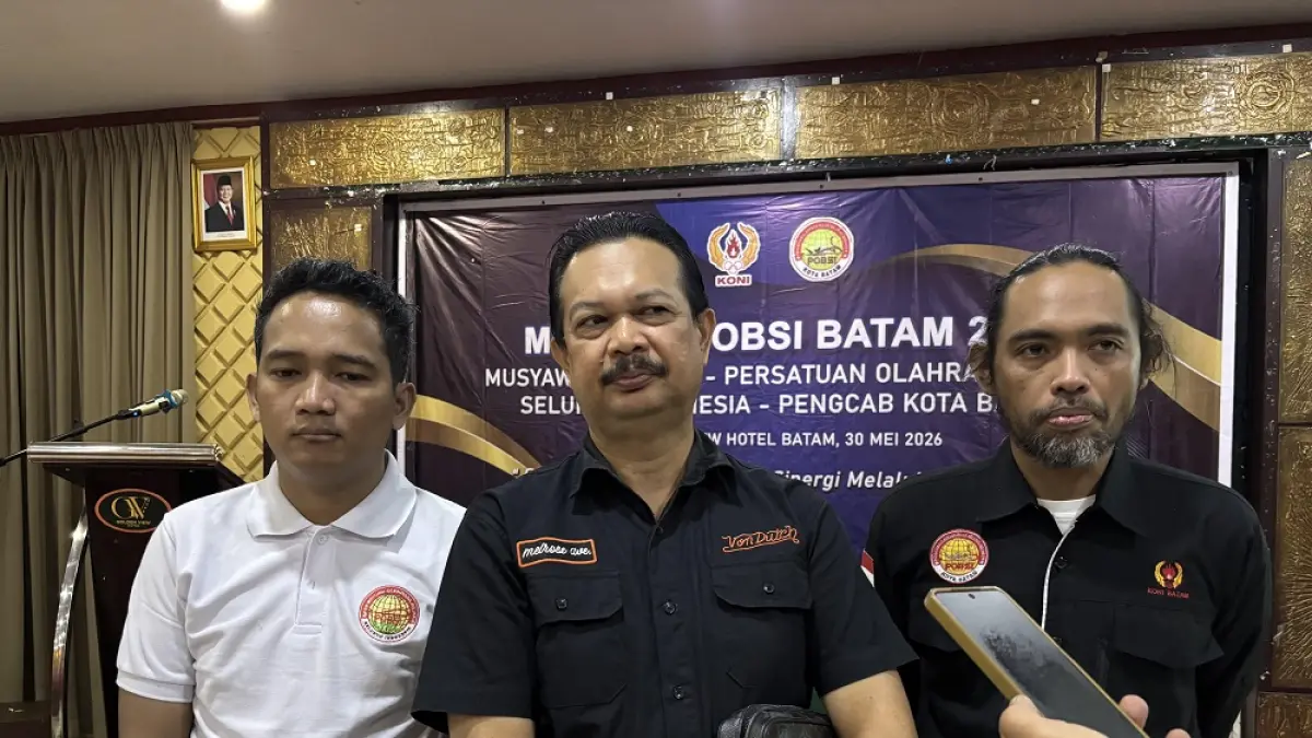 Masrur Amin (tengah) terpilih kembali sebagai Ketua POBSI Batam periode 2026–2030 dalam Musyawarah Kota POBSI Batam. Foto: Istimewa