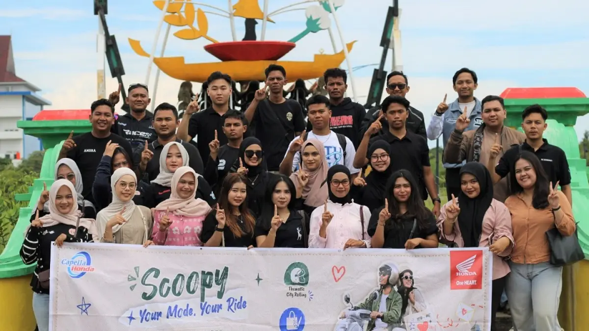 Komunitas Honda Scoopy Kepri melakukan city rolling dan gathering dalam kegiatan Scoopy Your Mode Your Ride di Tanjungpinang. Foto: Istimewa