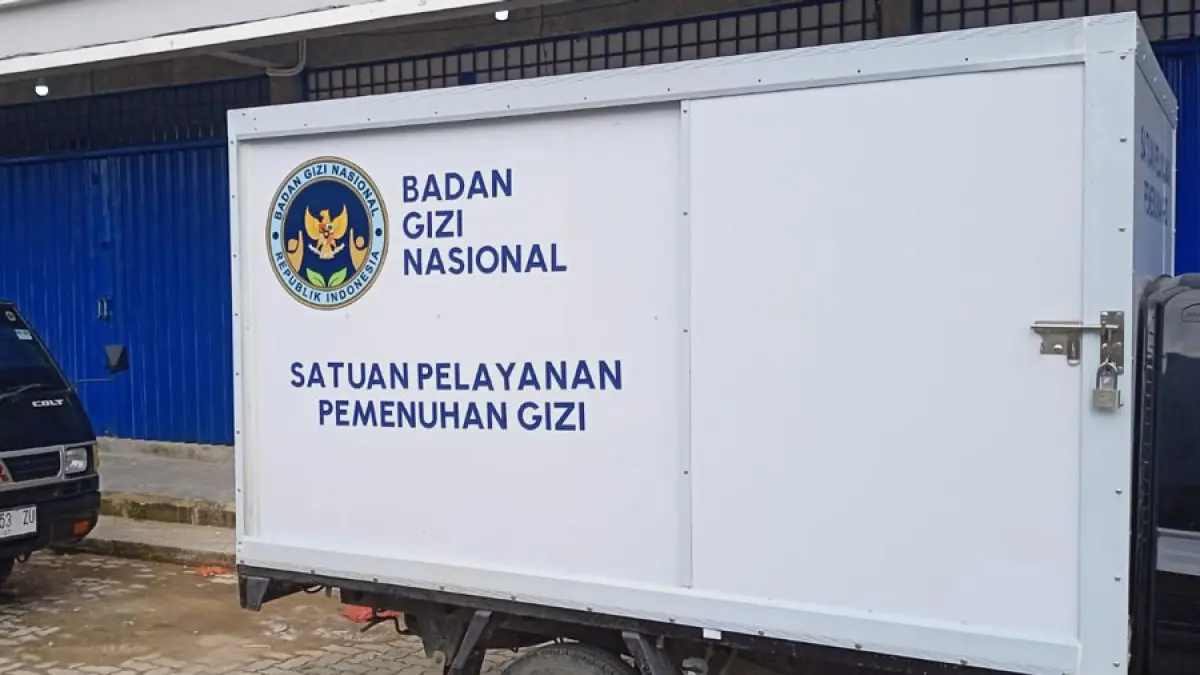 Mobil angkut  milik Satuan Pelayanan Pemenuhan Gizi (SPPG) dalam Program Makan Bergizi Gratis (MBG) di Batam. F Dokumen Batam Pos 