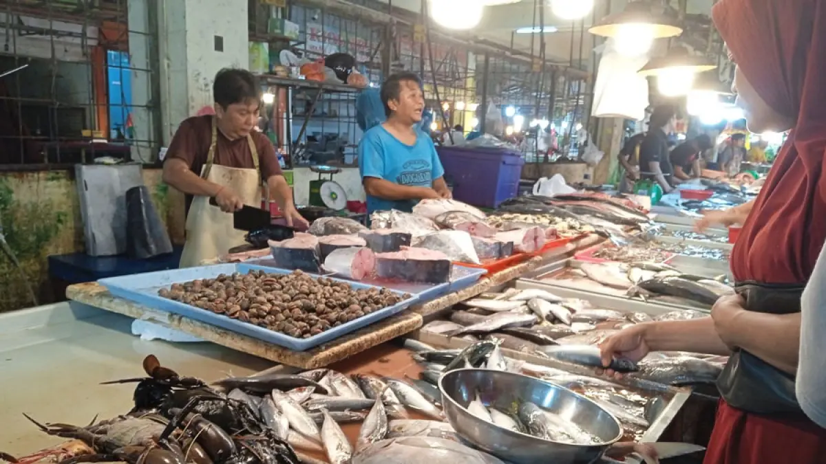 Suasana pasar Botania 2. Inflasi di Kepulauan Riau (Kepri) pada Mei 2026 tercatat melandai menjadi 0,38 persen month-to-month (mtm) F. Putut Ariyo / Batam Pos