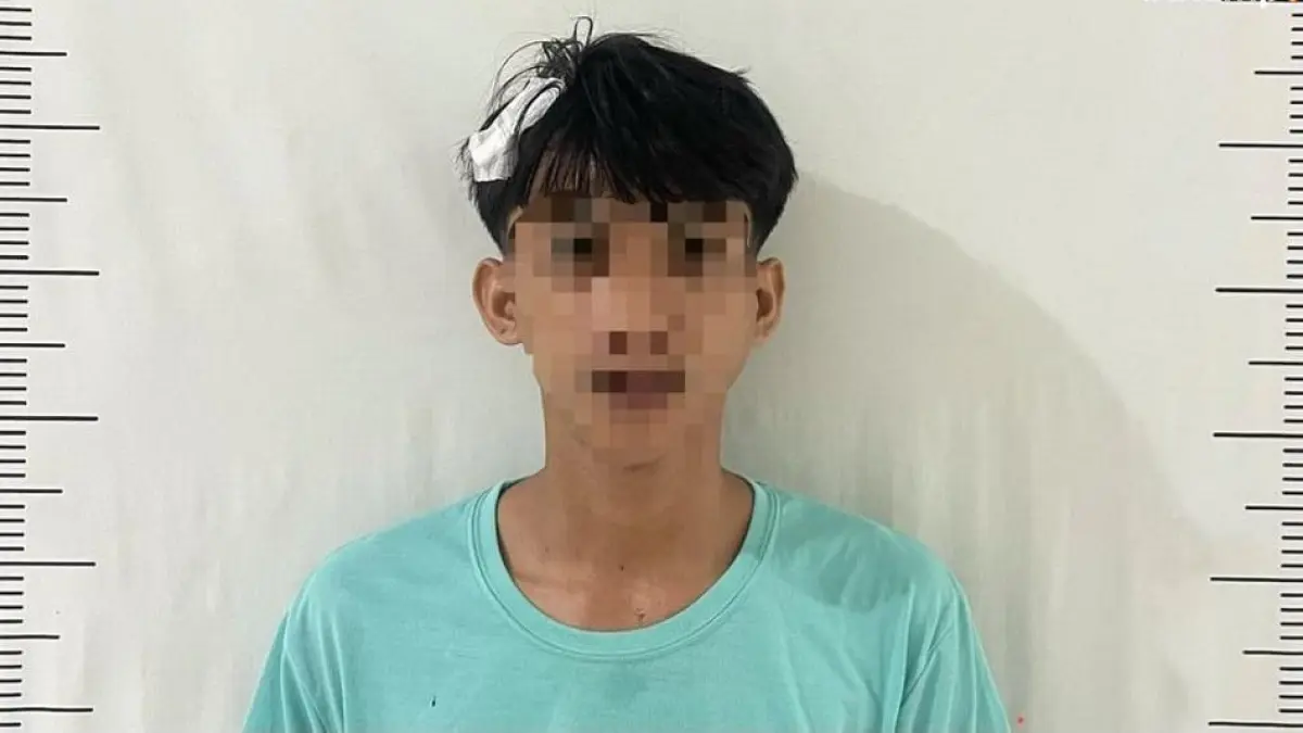 WL, pelaku penusukan di Pesona Asri, Batam Kota ditangkap polisi setelah mendatangi kantor polisi untuk membuat laporan. Foto: Istimewa