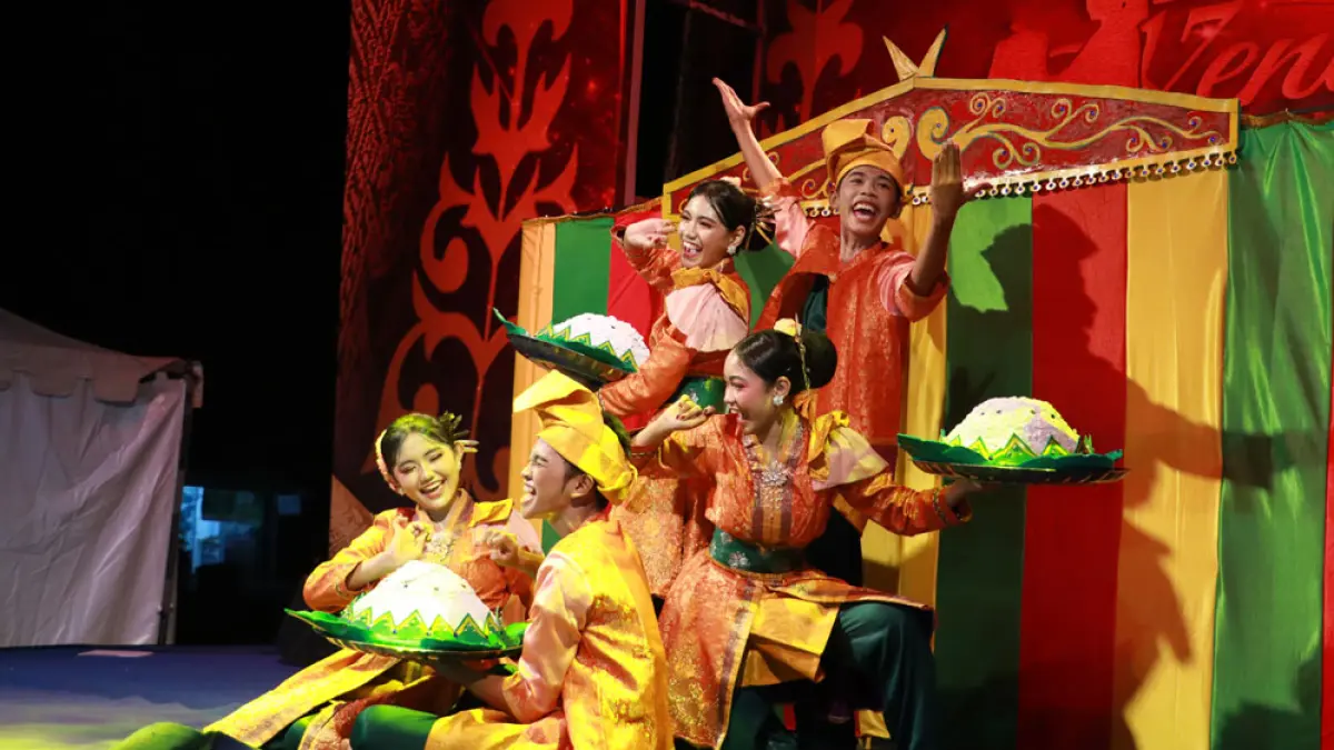 Mengusung tema “Menyemai Benih Budaya, Memetik Ranggi Peradaban”, Kenduri Seni Melayu 2026 digelar pada 5–7 Juni 2026.