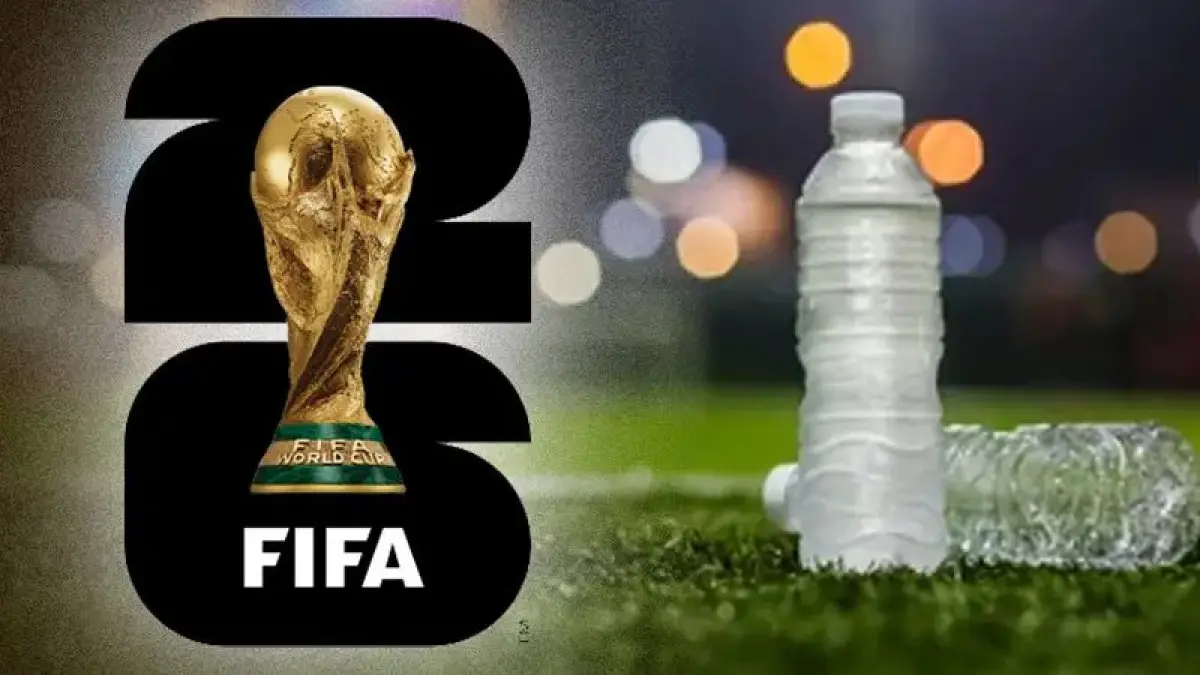 FIFA merevisi aturan membawa botol air. (x.com/MickyJnr__)
