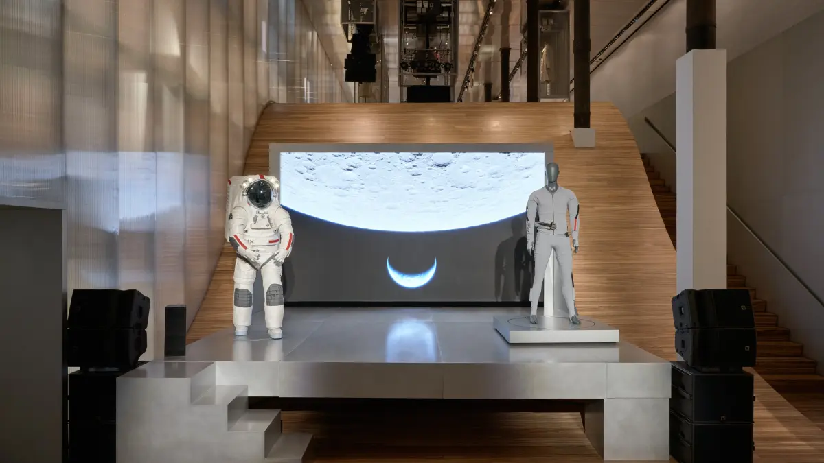 Prada dan Axiom Space kolaborasi kembangkan pakaian Astronaut NASA. (x.com/Axiom_Space)