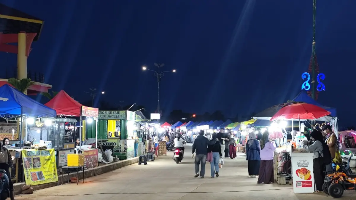 Kondisi stand pedagang di kawasan Gurindam 12 Tanjungpinang. F. Mohamad Ismail/Batam Pos