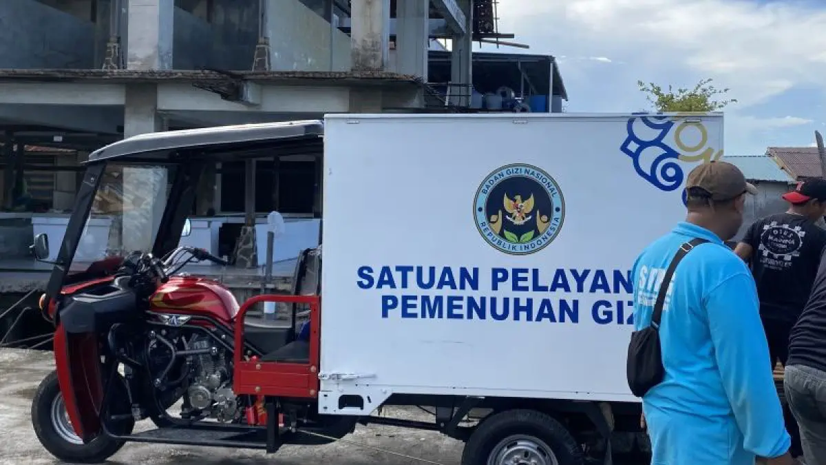  Sebanyak 53 dapur sempat menghentikan operasional sementara karena menunggu pencairan dana operasional. Foto: Antara