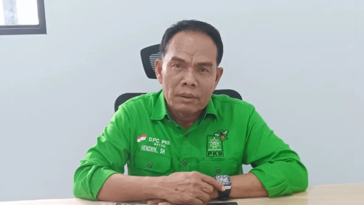 Hendrik ditunjuk sebagai Ketua DPC PKB Kota Batam periode 2026-2031 menggantikan Surya Makmur Nasution. Foto: Galih Adi Saputro/Batam Pos