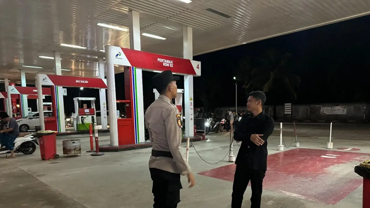 Polsek Seibeduk lakukan patroli pengamanan di objek vital. Foto: Dok. Polsek Sungai Beduk untuk Batam Pos