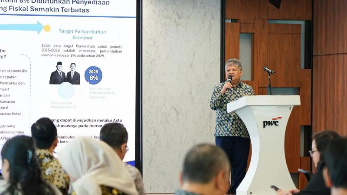 Plt. Deputi Bidang Koordinasi Industri, Ketenagakerjaan, dan Pariwisata Kementerian Koordinator Bidang Perekonomian Dida Gardera saat menghadiri Forum Diskusi Kebijakan Pelaksanaan Skema Pendanaan Infrastruktur melalui Pengelolaan Perolehan Peningkatan Nilai Kawasan (P3NK) atau Land Value Capture (LVC) bersama PricewaterhouseCoopers (PwC) Indonesia di Jakarta, Rabu (17/6/2026). F Antara