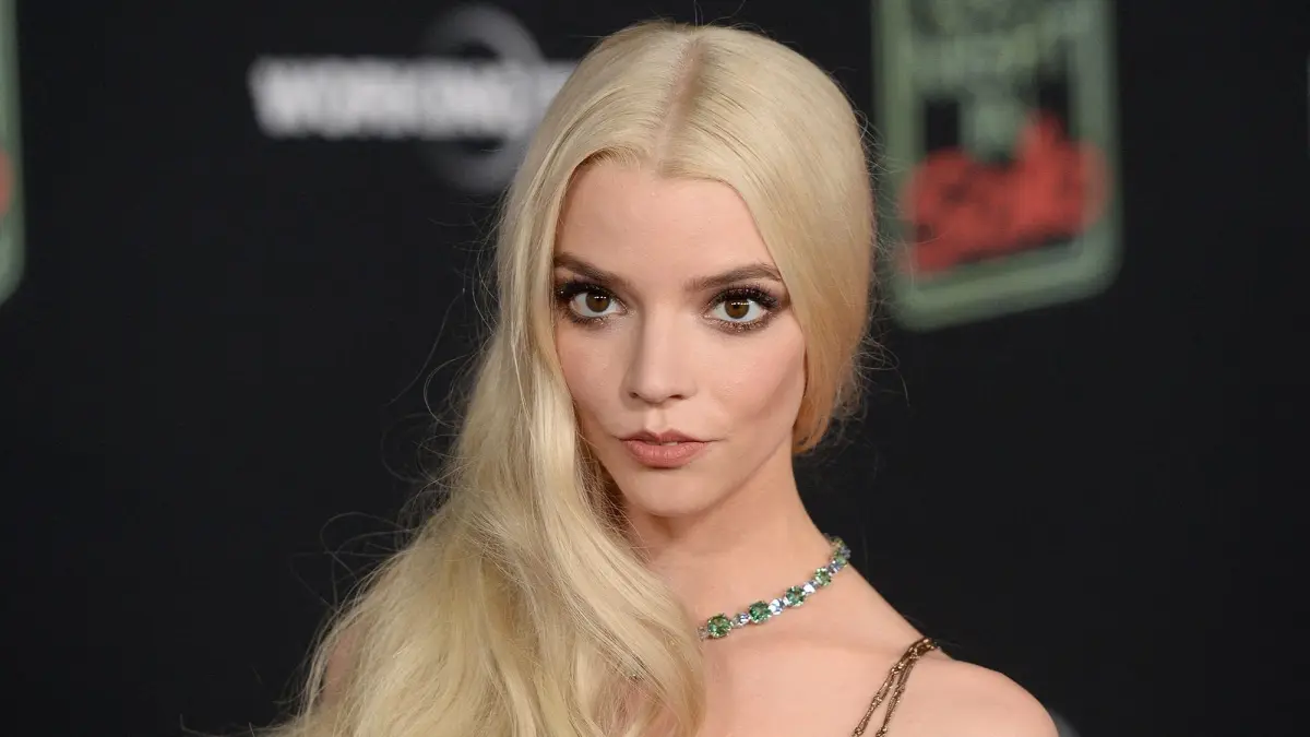 Anya Taylor-Joy bergabung di The Lord of the Rings: The Hunt for Gollum. (x.com/FellowshipFans)